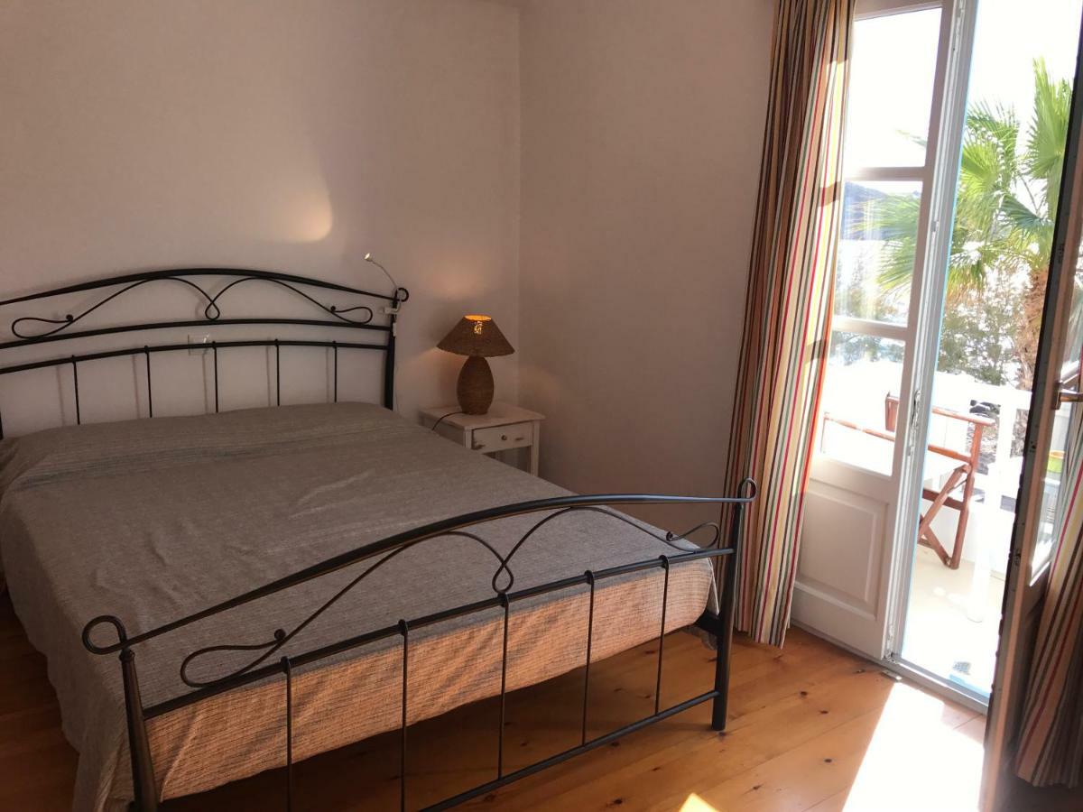 Oklaca Patmos Beach Rooms Скала Екстериор снимка